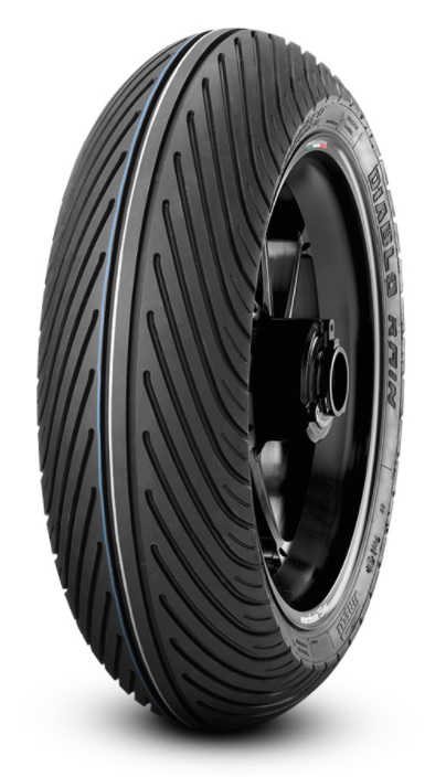 Pirelli Diablo Rain SCR1